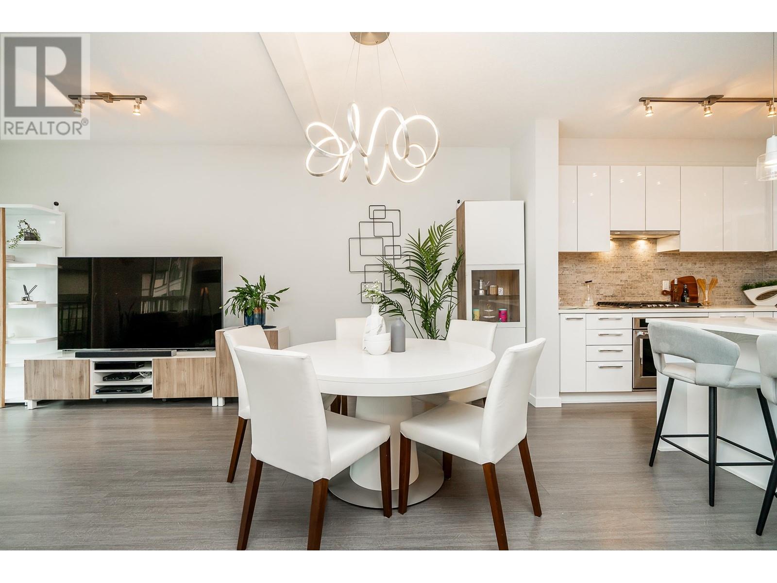 45 3500 BURKE VILLAGE PROMENADE, coquitlam, British Columbia
