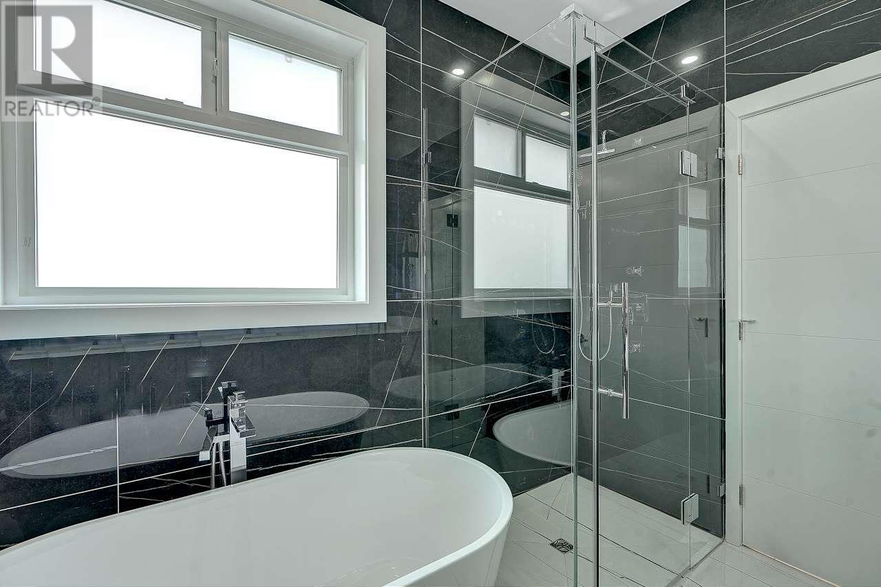 208 Phillips Street, New Westminster, British Columbia  V3M 5P1 - Photo 29 - R2814518