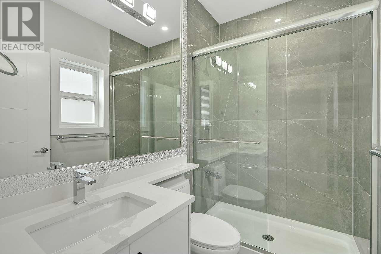 208 Phillips Street, New Westminster, British Columbia  V3M 5P1 - Photo 24 - R2814518