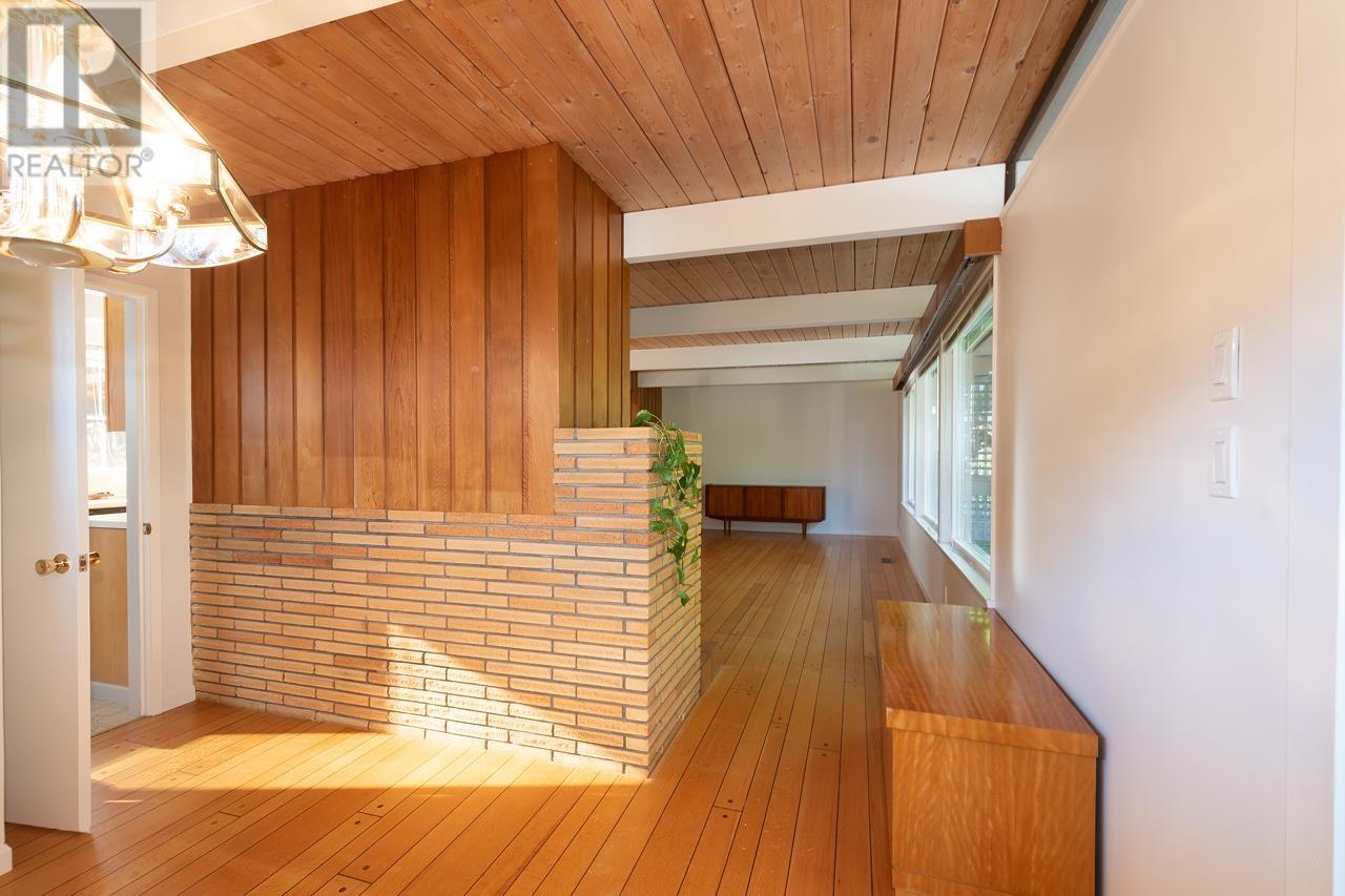 3190 Royal Avenue, North Vancouver, British Columbia  V7K 1Y8 - Photo 10 - R2814340