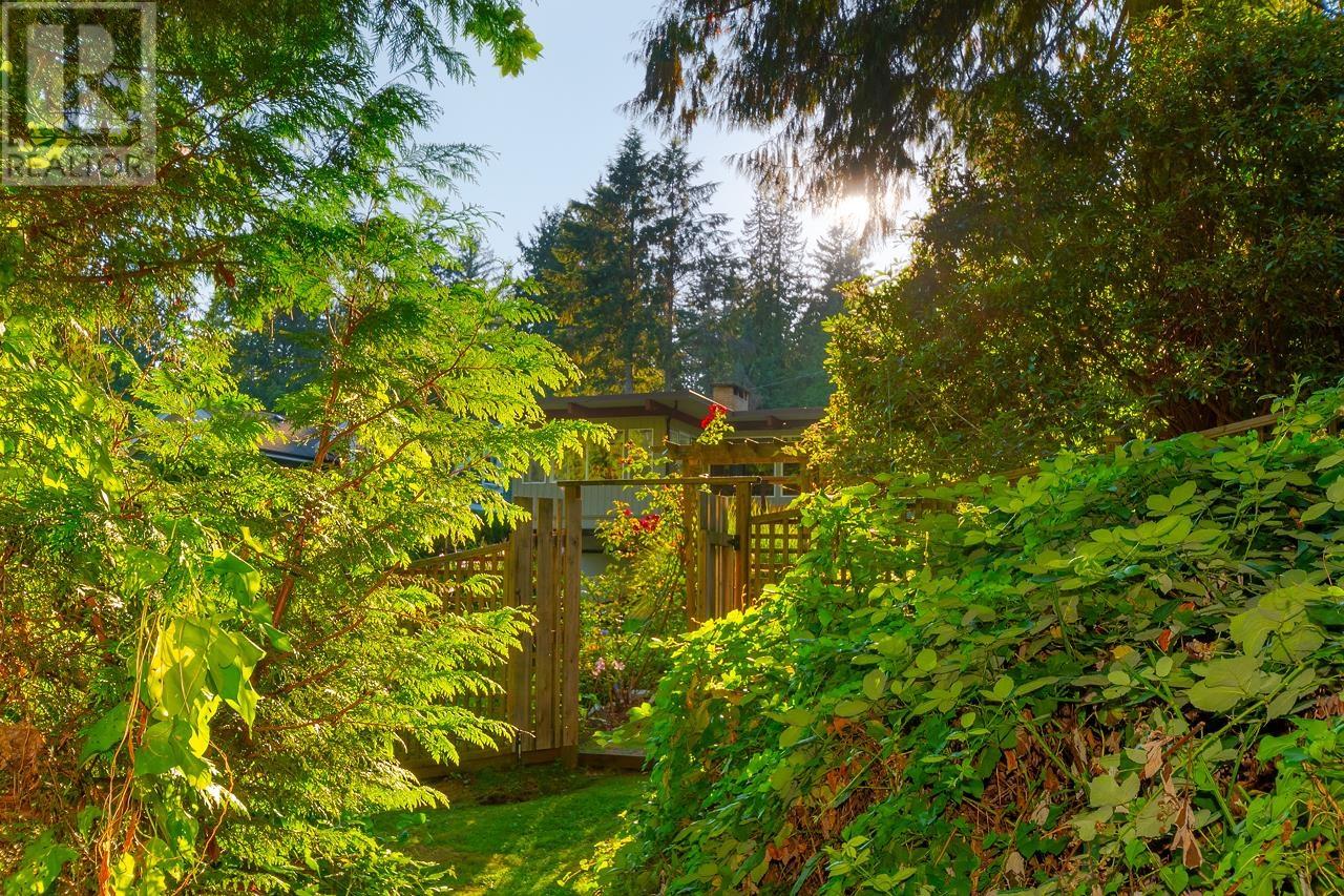 3190 Royal Avenue, North Vancouver, British Columbia  V7K 1Y8 - Photo 34 - R2814340
