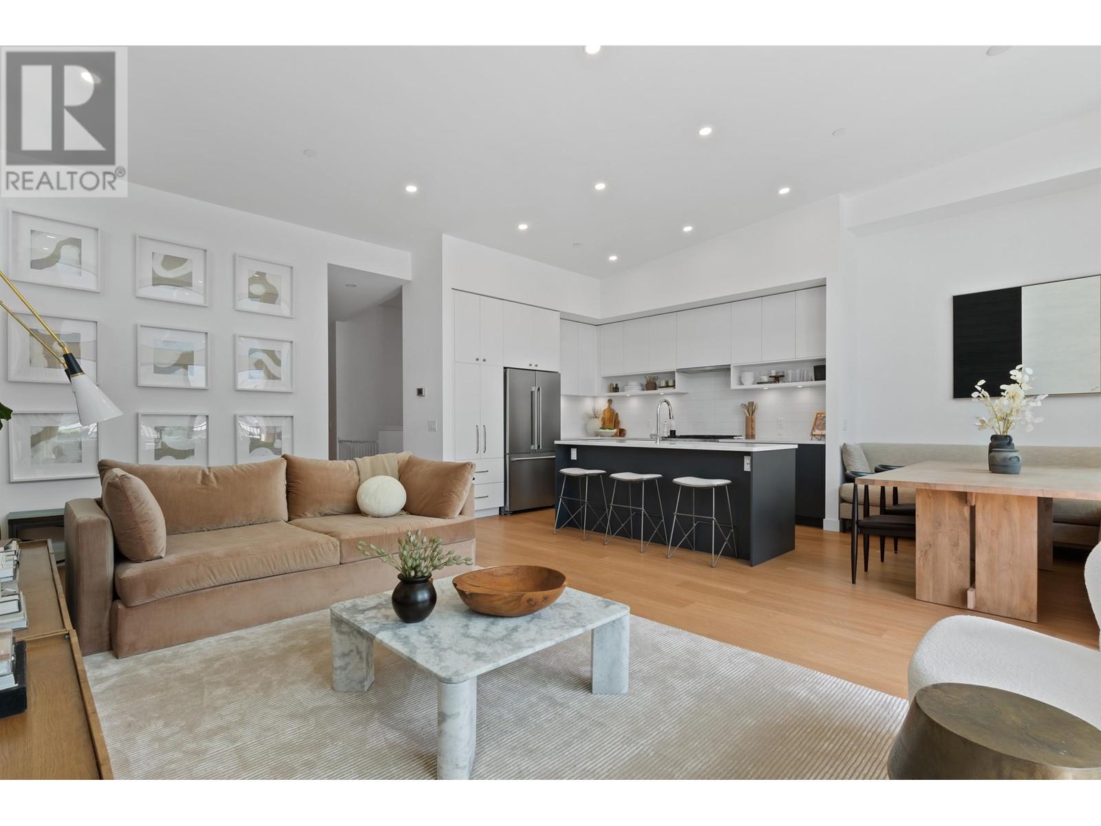 48 4000 Sunstone Way, Pemberton, British Columbia  V0N 2L3 - Photo 1 - R2814243