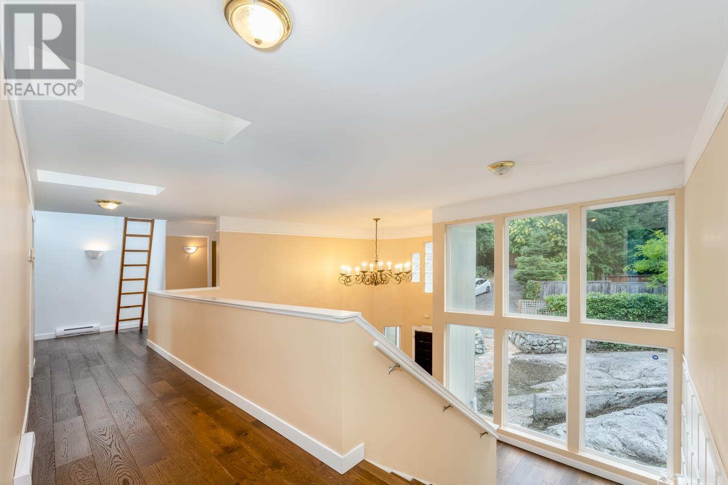 5559 Indian River Drive, North Vancouver, British Columbia  V7G 2T7 - Photo 16 - R2815010