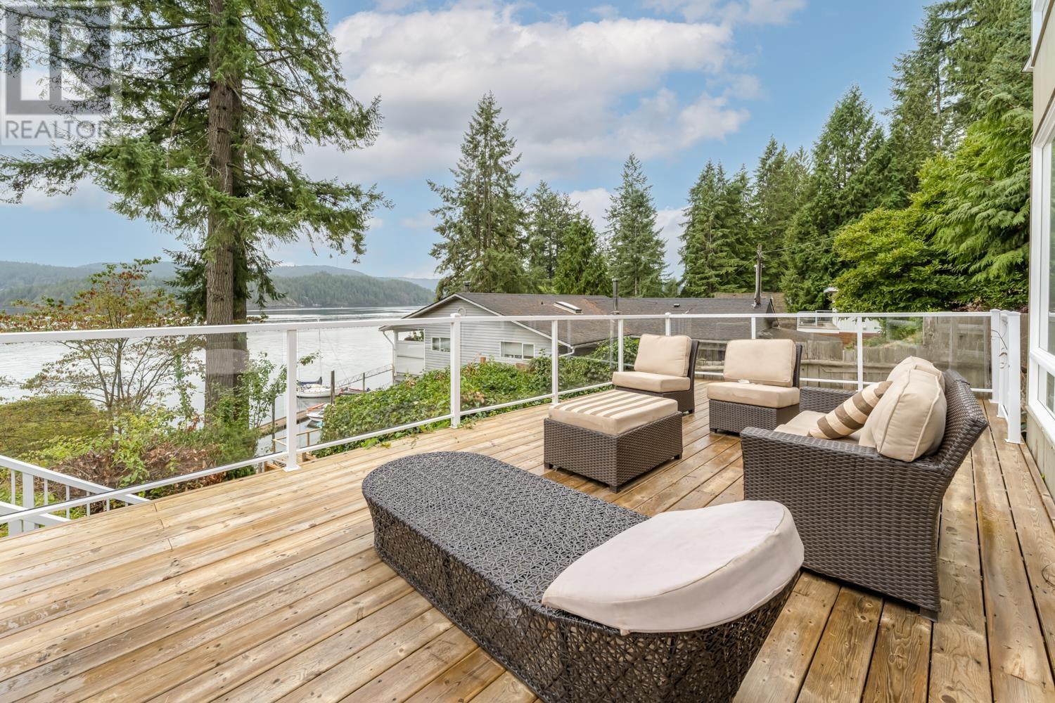 5559 Indian River Drive, North Vancouver, British Columbia  V7G 2T7 - Photo 35 - R2815010