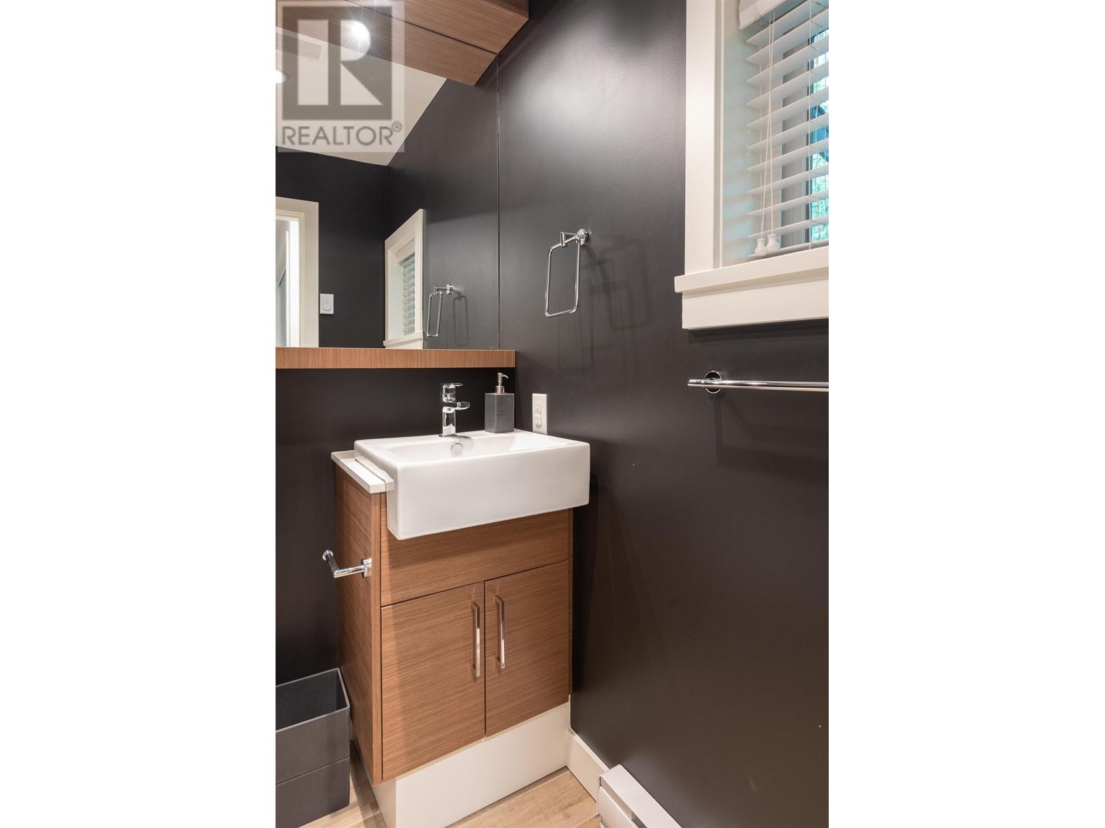 308 2135 Heritage Park Lane, North Vancouver, British Columbia  V7H 0B6 - Photo 17 - R2815762