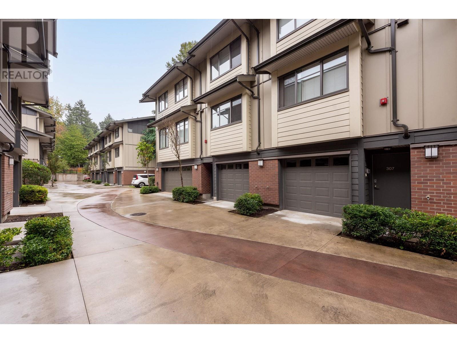 308 2135 Heritage Park Lane, North Vancouver, British Columbia  V7H 0B6 - Photo 3 - R2815762