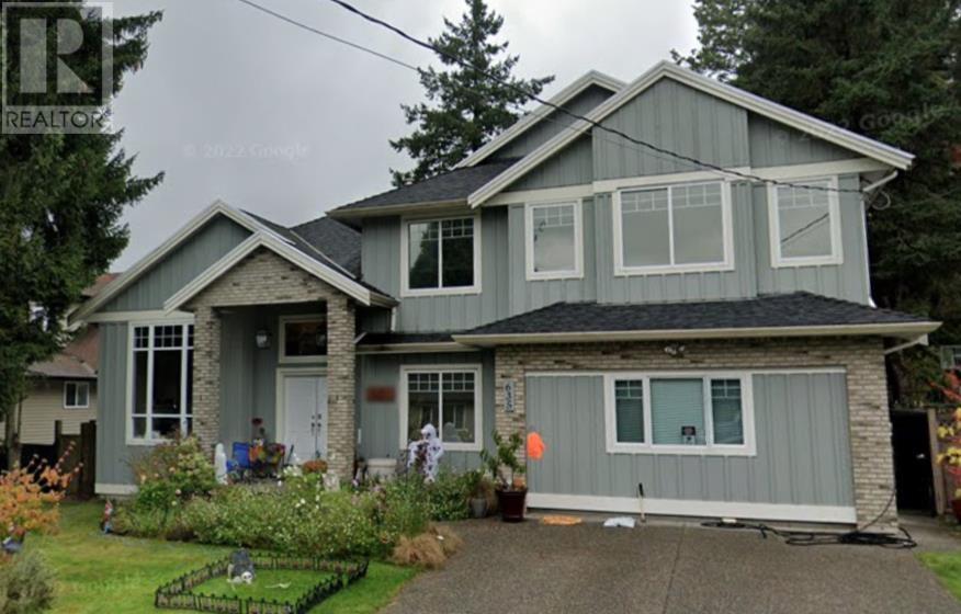 635 Harrison Avenue, Coquitlam, British Columbia  V3J 3Z6 - Photo 2 - R2815718