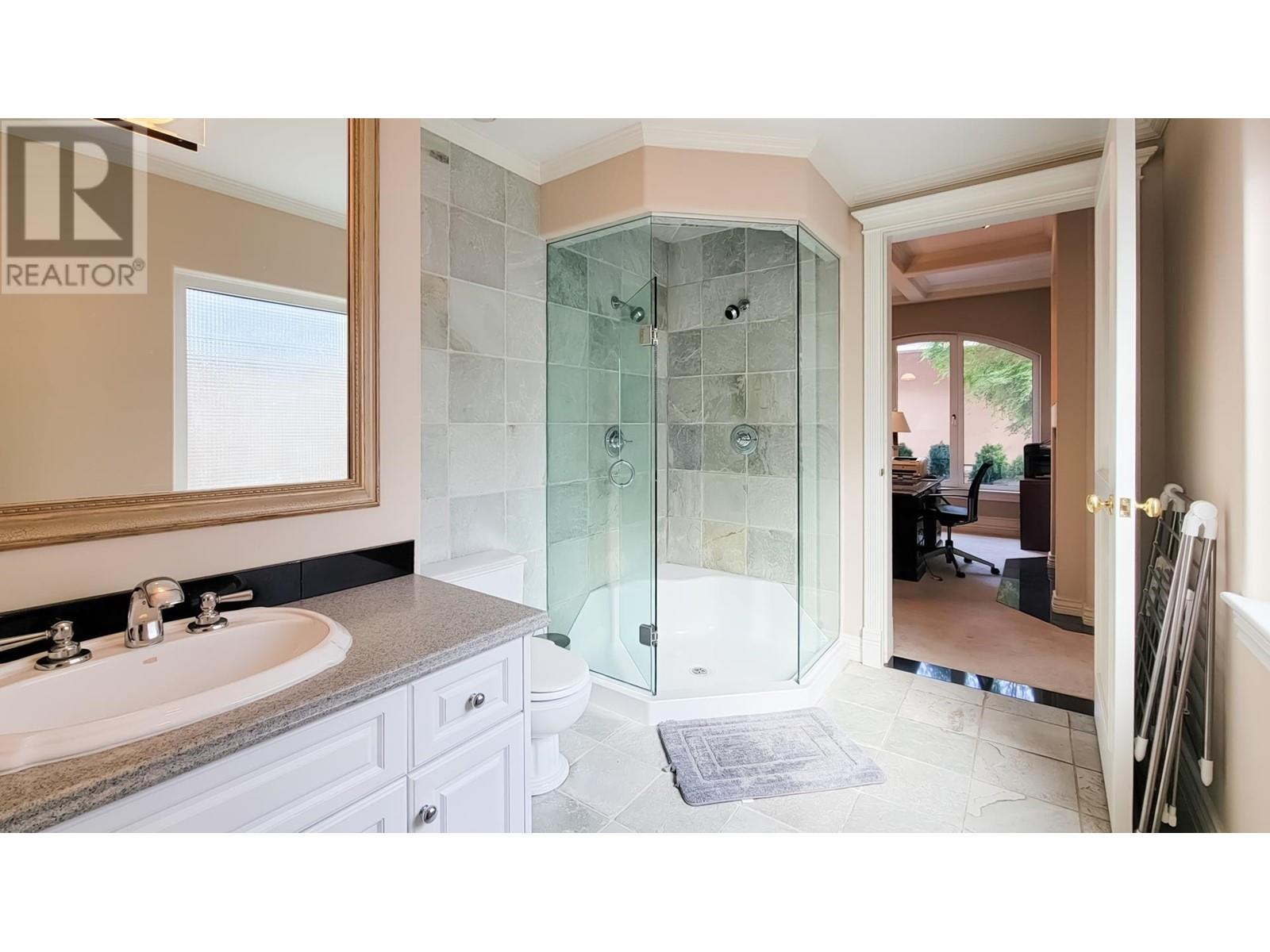 6671 Cheshire Court, Burnaby, British Columbia  V5E 4J2 - Photo 23 - R2815728