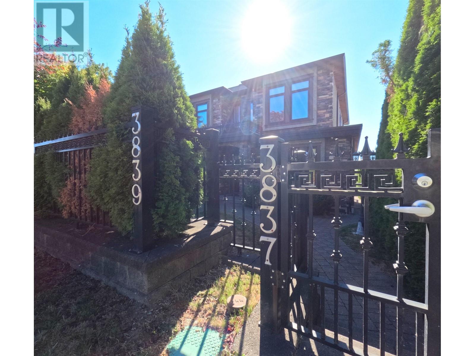 3839 Arbutus Street, Vancouver, British Columbia  V6J 3Z9 - Photo 2 - R2815717
