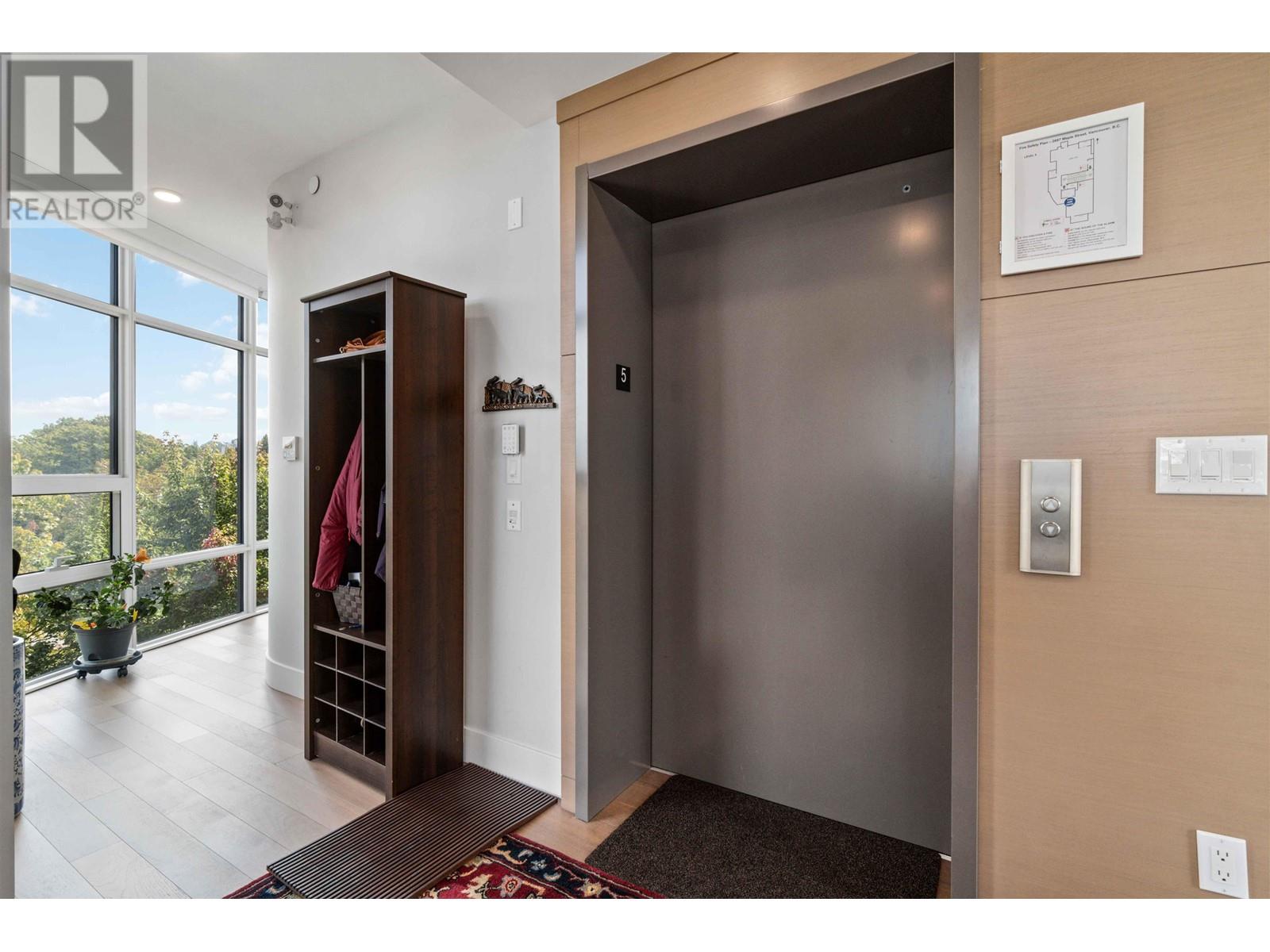 501 2687 Maple Street, Vancouver, British Columbia  V6J 3T7 - Photo 2 - R2814710