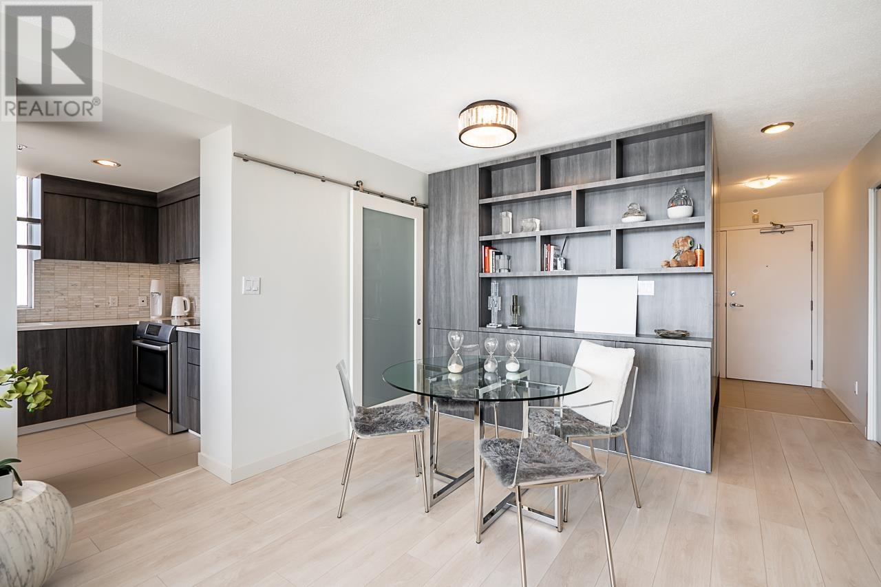 2301 1201 Marinaside Crescent, Vancouver, British Columbia  V6Z 2V2 - Photo 12 - R2815801