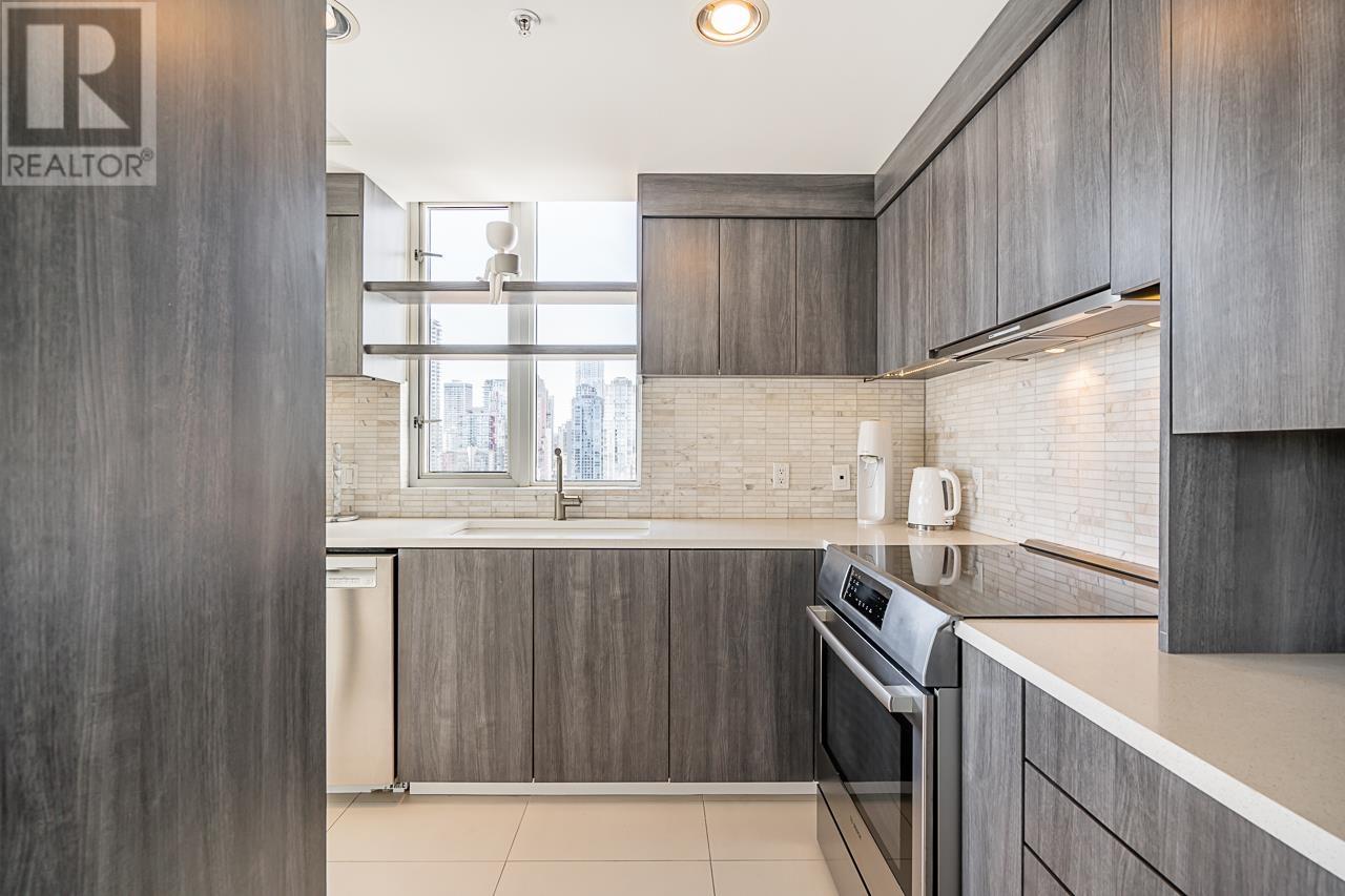 2301 1201 Marinaside Crescent, Vancouver, British Columbia  V6Z 2V2 - Photo 14 - R2815801