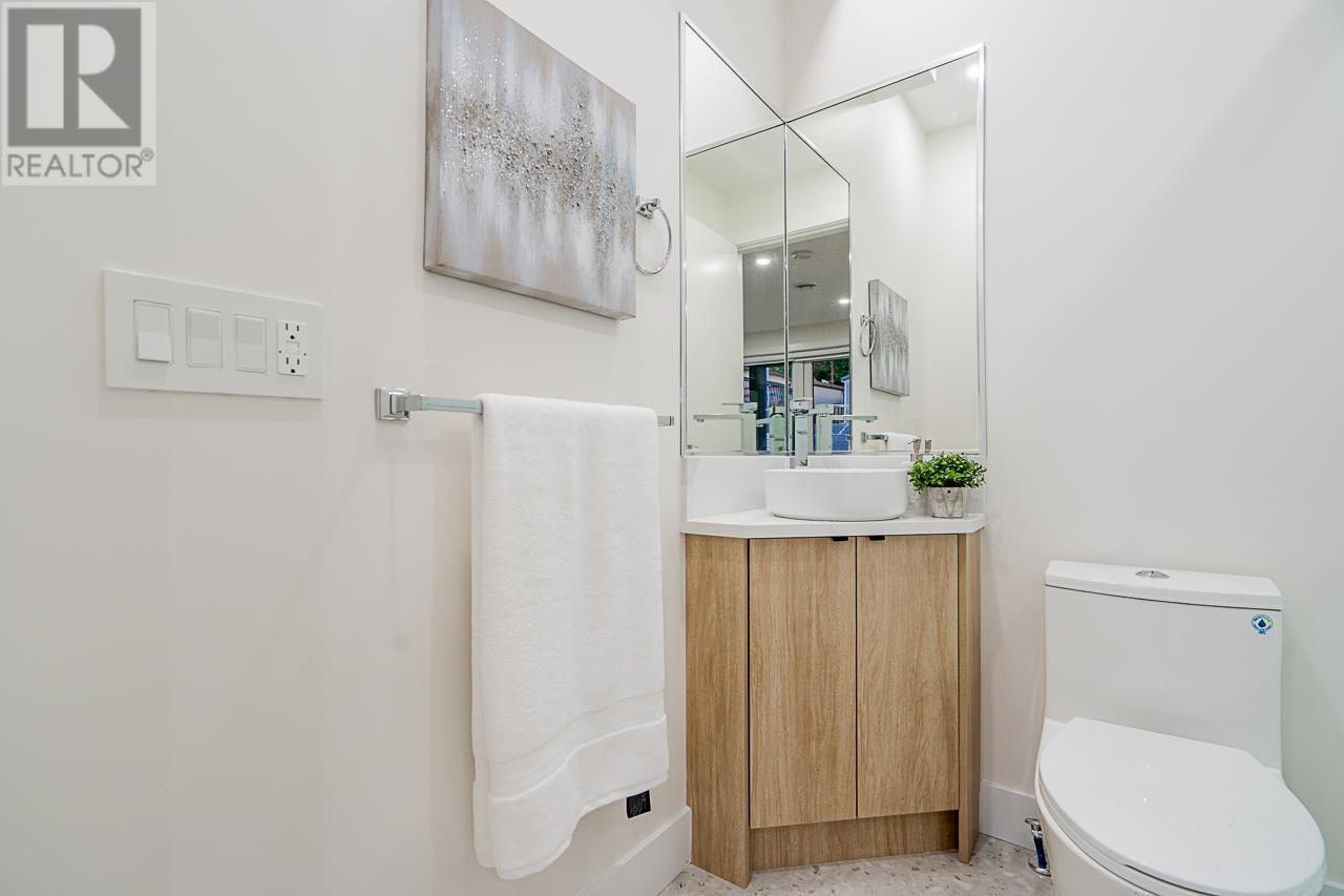 2972 Venables Street, Vancouver, British Columbia  V5K 2R9 - Photo 12 - R2815810