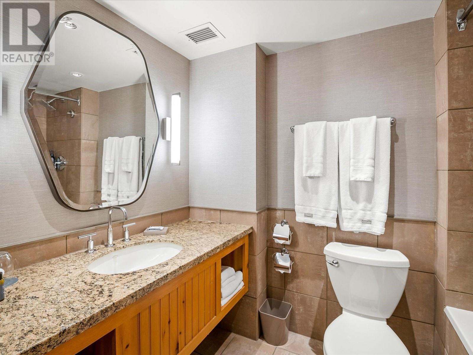 781/782 4090 Whistler Way, Whistler, British Columbia  V8E 1J3 - Photo 19 - R2815833