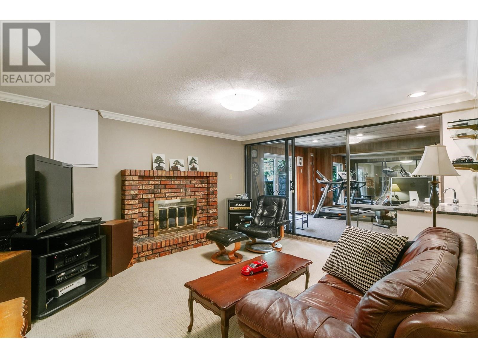 2036 Hill Drive, North Vancouver, British Columbia  V7H 2N5 - Photo 27 - R2815864