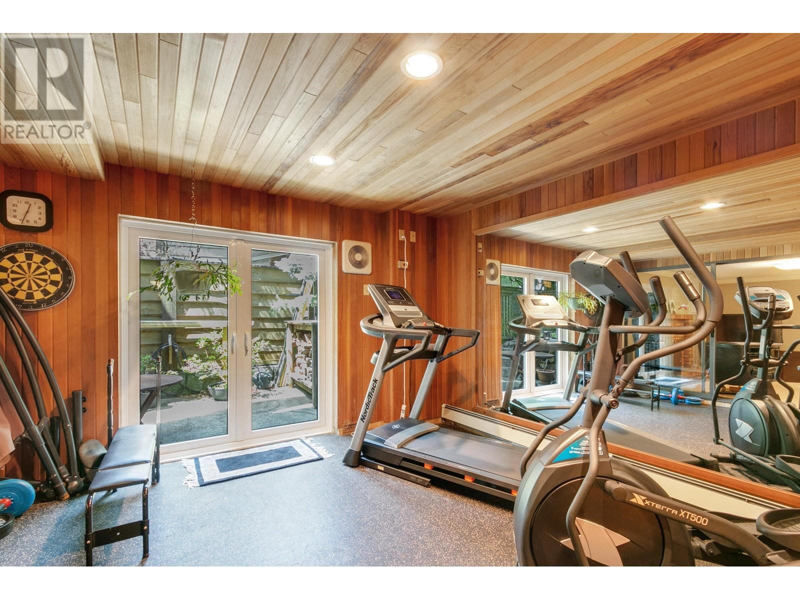 2036 Hill Drive, North Vancouver, British Columbia  V7H 2N5 - Photo 28 - R2815864