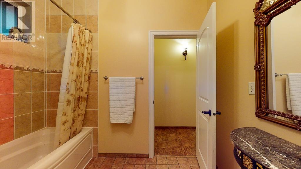 7967 Ravens Cry Road, Halfmoon Bay, British Columbia  V7Z 1C2 - Photo 33 - R2814751