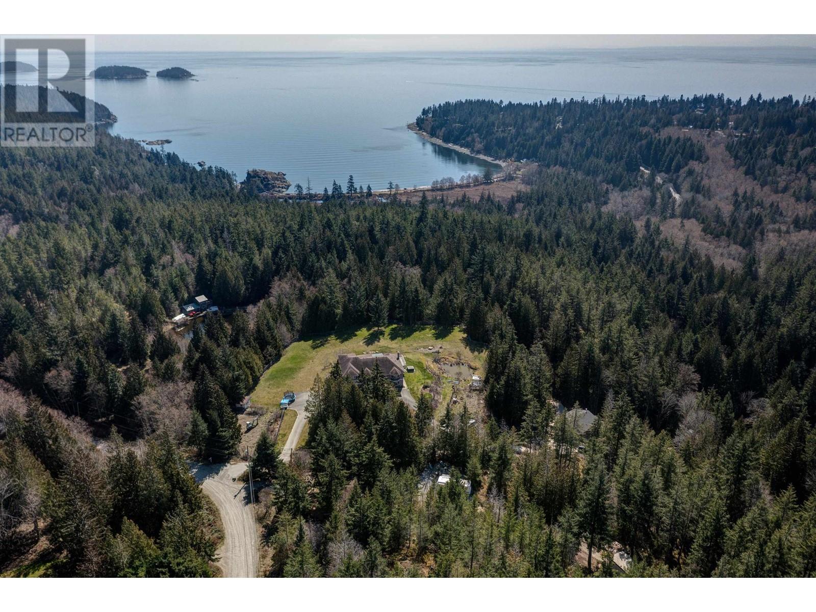 7967 Ravens Cry Road, Halfmoon Bay, British Columbia  V7Z 1C2 - Photo 11 - R2814751