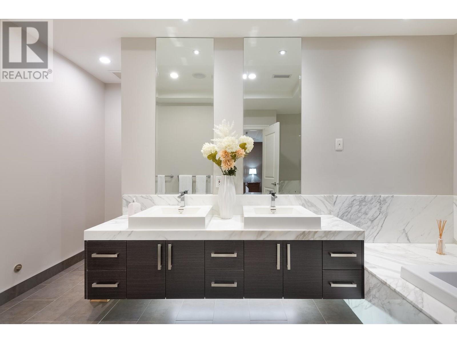 5726 Wiltshire Street, Vancouver, British Columbia  V6M 3L6 - Photo 22 - R2805094