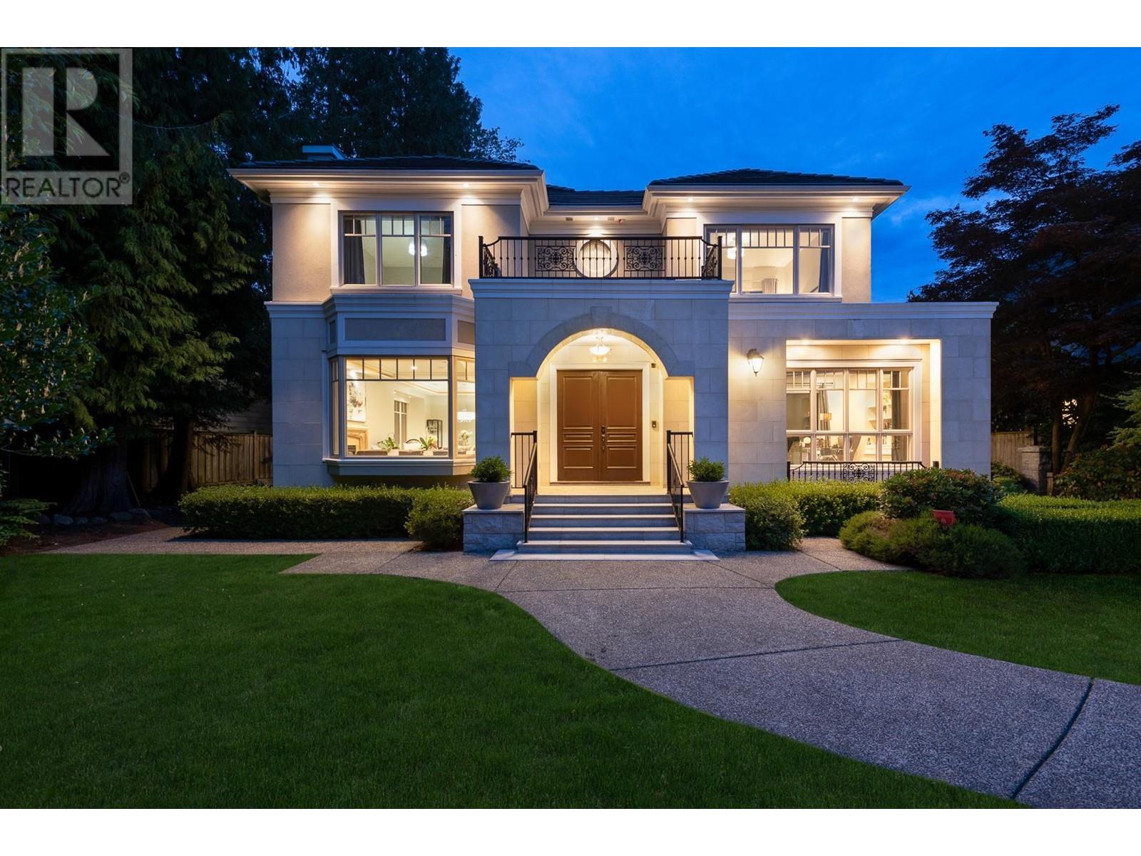 5726 Wiltshire Street, Vancouver, British Columbia  V6M 3L6 - Photo 2 - R2805094