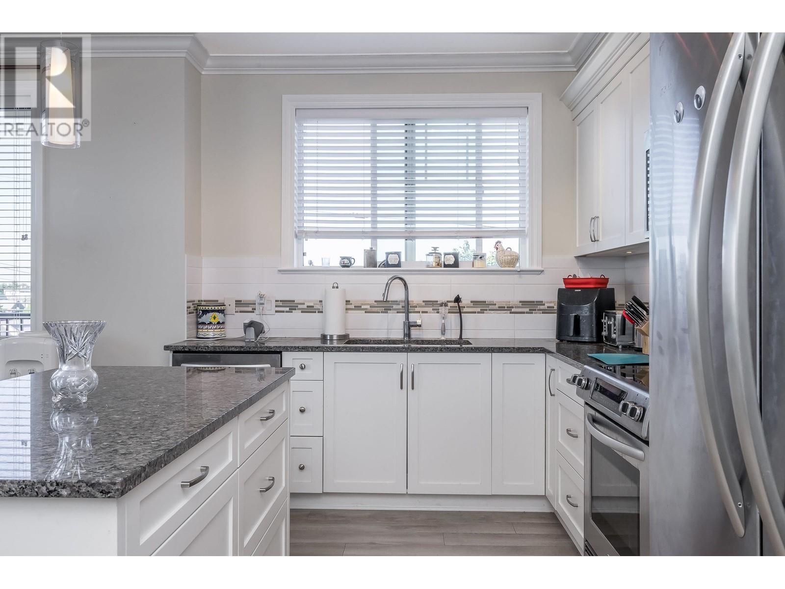 305 11862 226 Street, Maple Ridge, British Columbia  V2X 9C8 - Photo 10 - R2815164