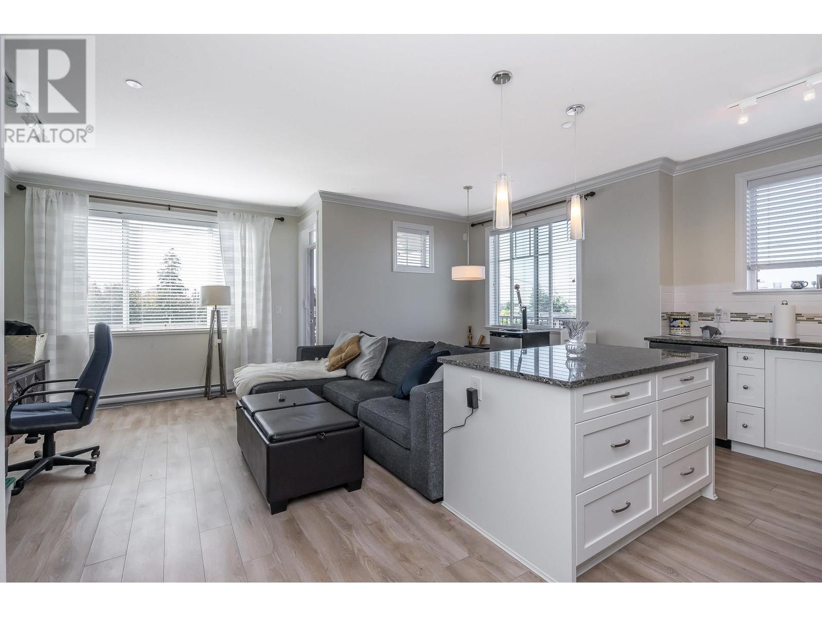 305 11862 226 Street, Maple Ridge, British Columbia  V2X 9C8 - Photo 6 - R2815164