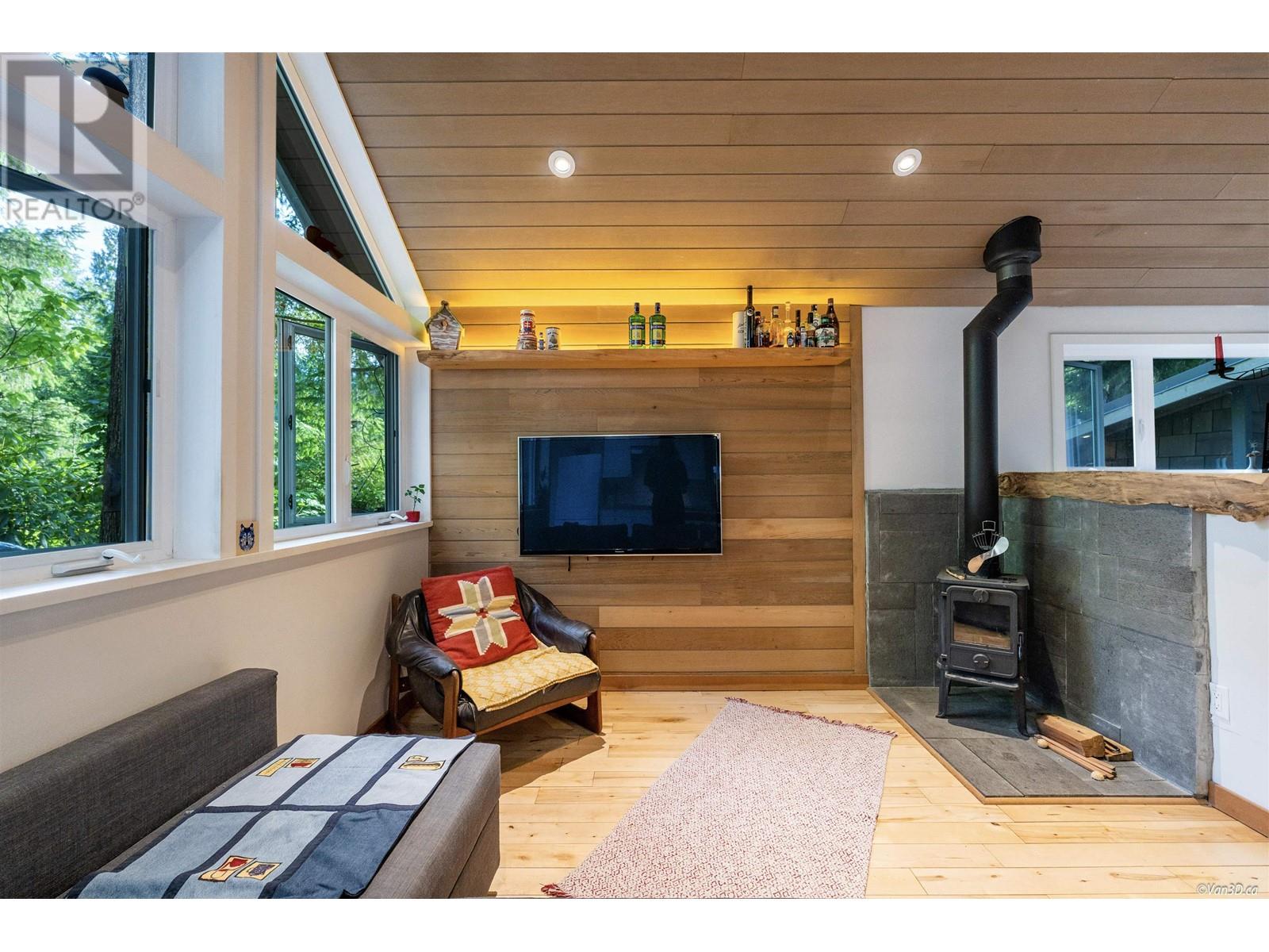 731 Grafton Road, Bowen Island, British Columbia  V0N 1G2 - Photo 31 - R2800432