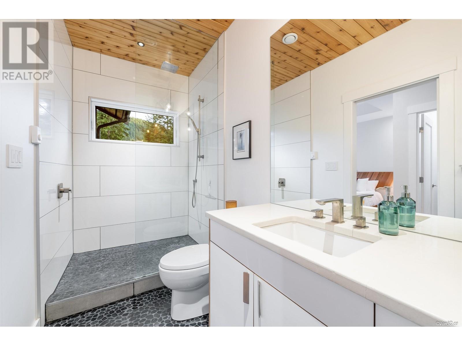 731 Grafton Road, Bowen Island, British Columbia  V0N 1G2 - Photo 19 - R2800432