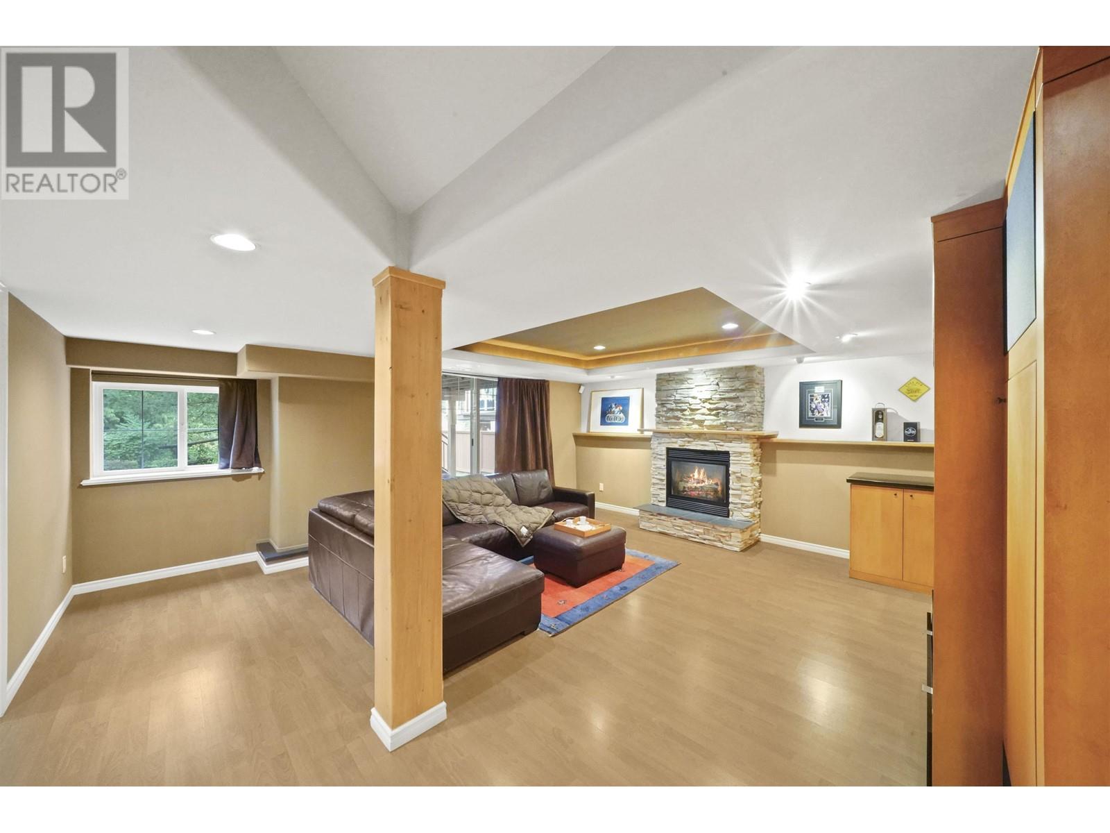 3263 Chartwell Grn, Coquitlam, British Columbia  V3E 3M9 - Photo 34 - R2815759