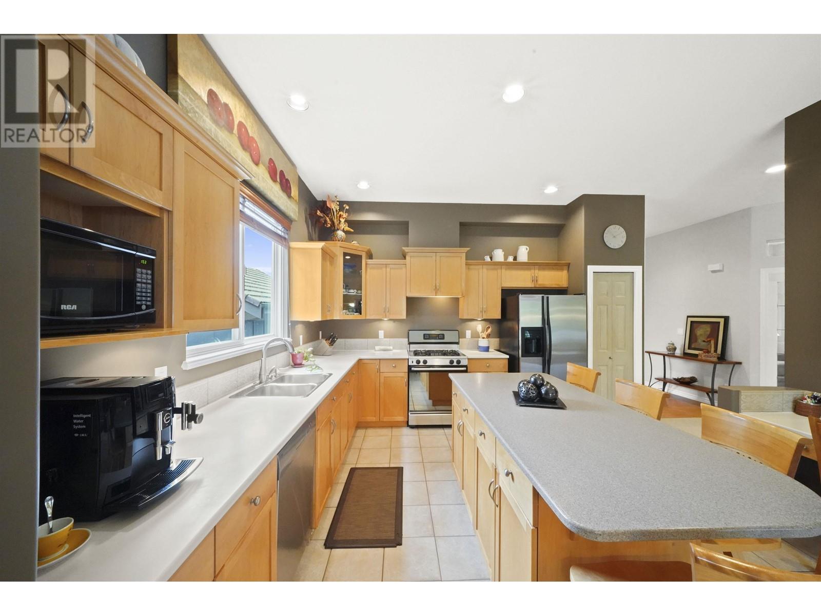 3263 Chartwell Grn, Coquitlam, British Columbia  V3E 3M9 - Photo 11 - R2815759