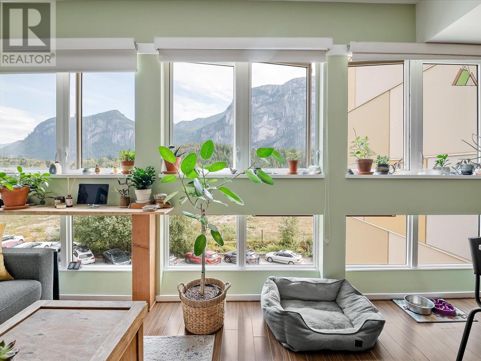 408 37841 CLEVELAND AVENUE, squamish, British Columbia