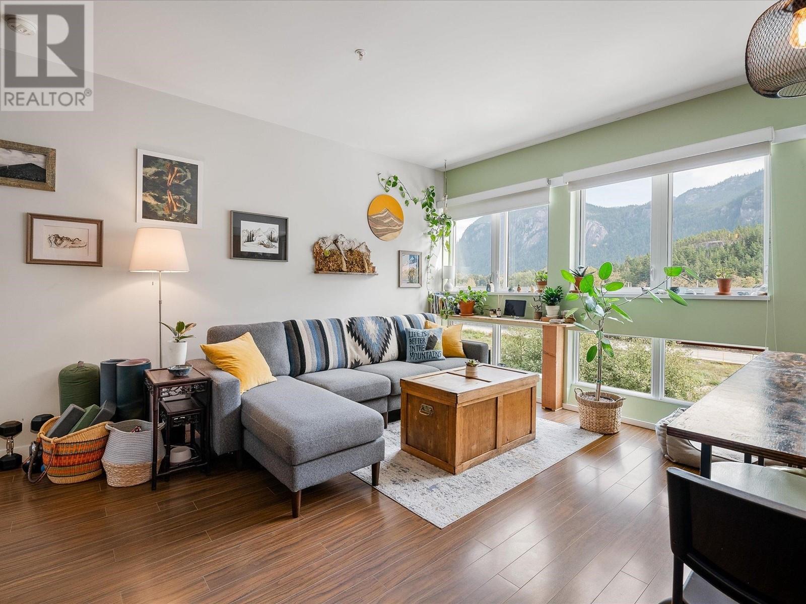408 37841 Cleveland Avenue, Squamish, British Columbia  V8B 0S8 - Photo 3 - R2815967