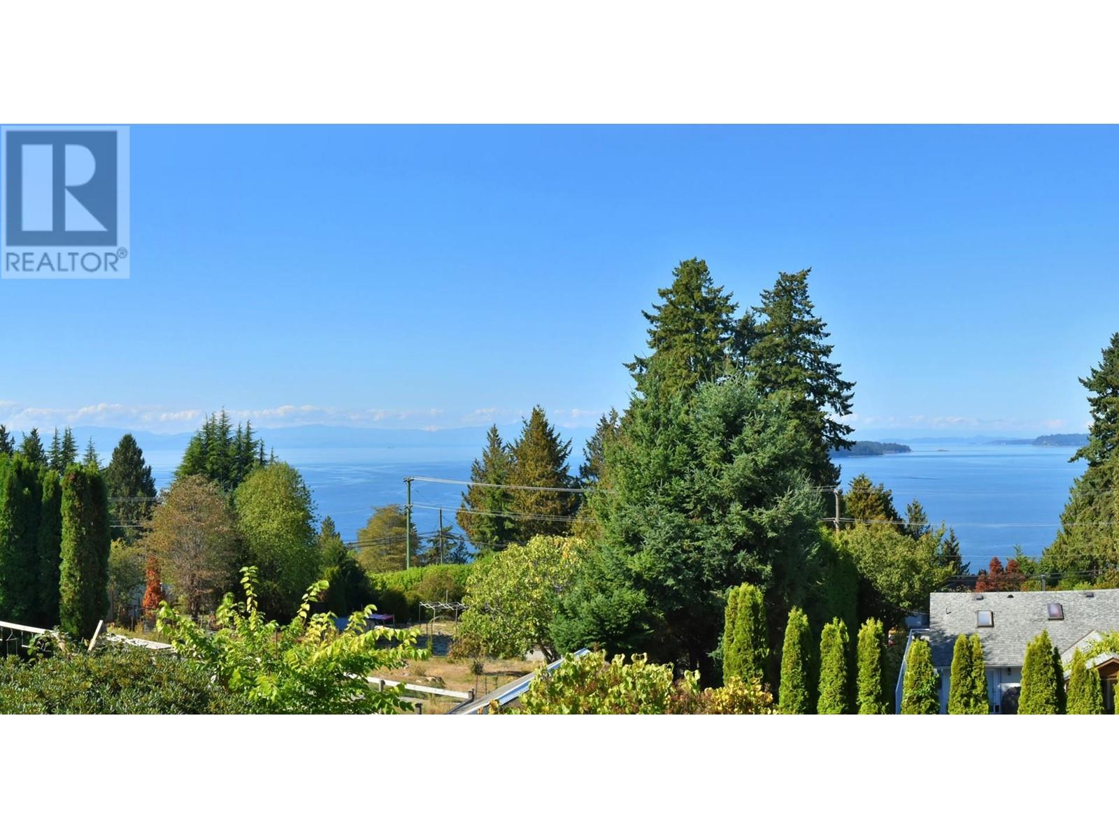 5143 Radcliffe Road, Sechelt, British Columbia  V7Z 0G5 - Photo 12 - R2814369