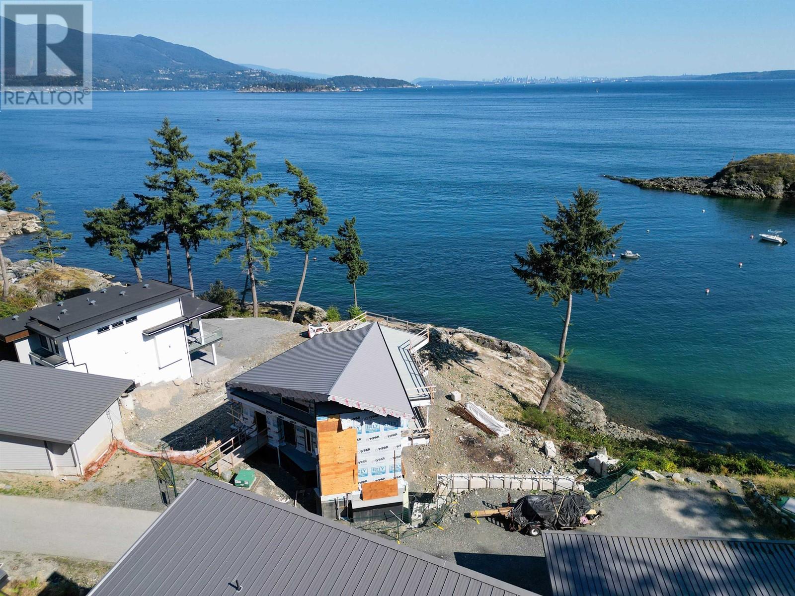 235 Shore Lane, Bowen Island, British Columbia  V0N 1G2 - Photo 6 - R2814238