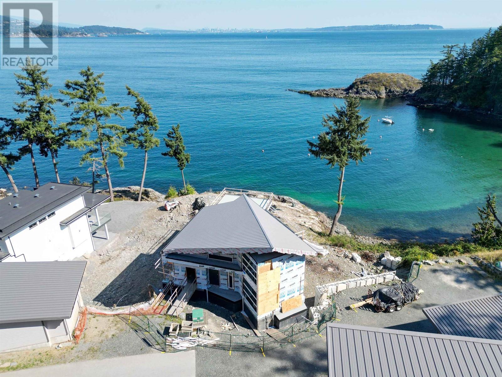 235 Shore Lane, Bowen Island, British Columbia  V0N 1G2 - Photo 4 - R2814238