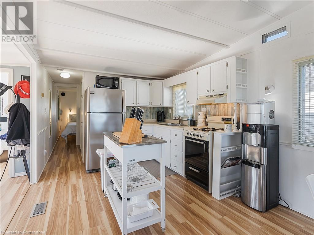 92 Clubhouse Road Unit# 69, Turkey Point, Ontario  N0E 1T0 - Photo 11 - 40484674