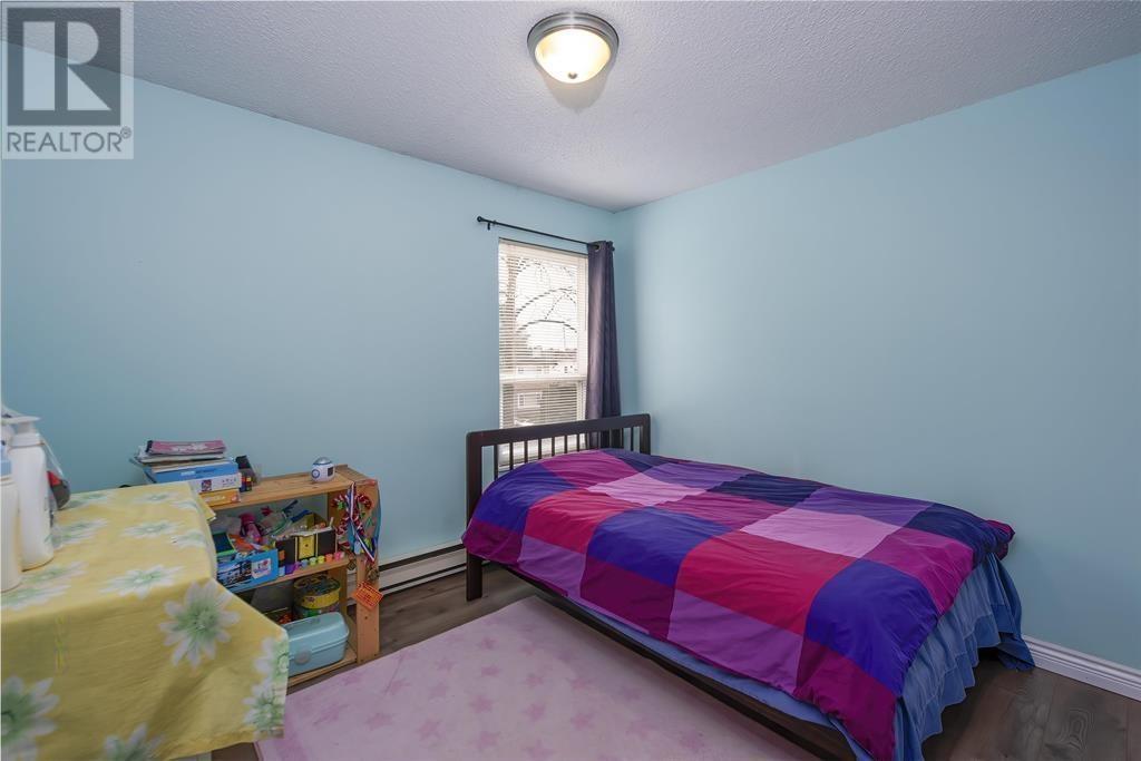 5602 Claude Avenue, Burnaby, British Columbia  V5E 2M6 - Photo 12 - R2816016