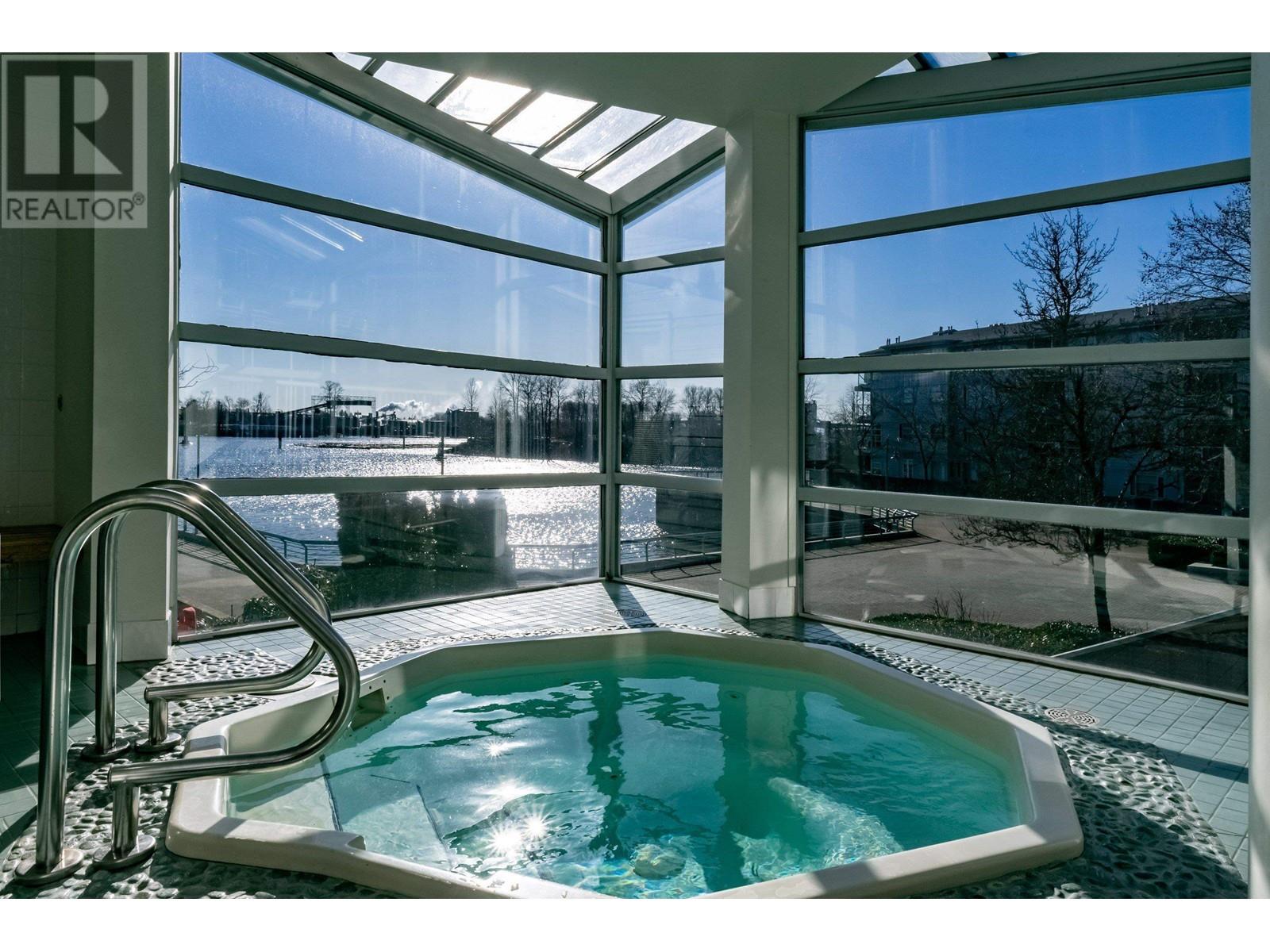 Th1 2030 E Kent Avenue South, Vancouver, British Columbia  V5P 4X2 - Photo 24 - R2816072