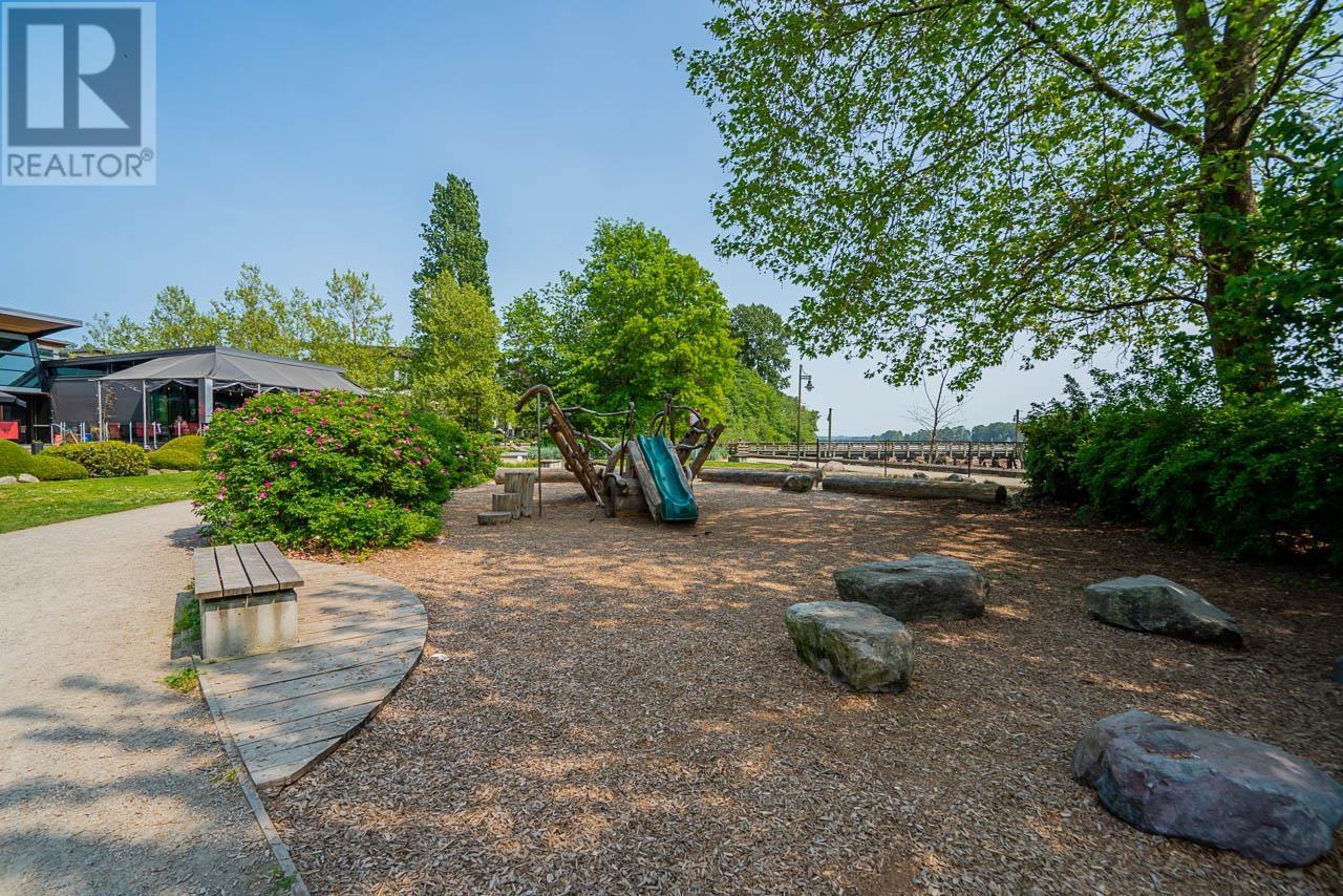 Th1 2030 E Kent Avenue South, Vancouver, British Columbia  V5P 4X2 - Photo 25 - R2816072