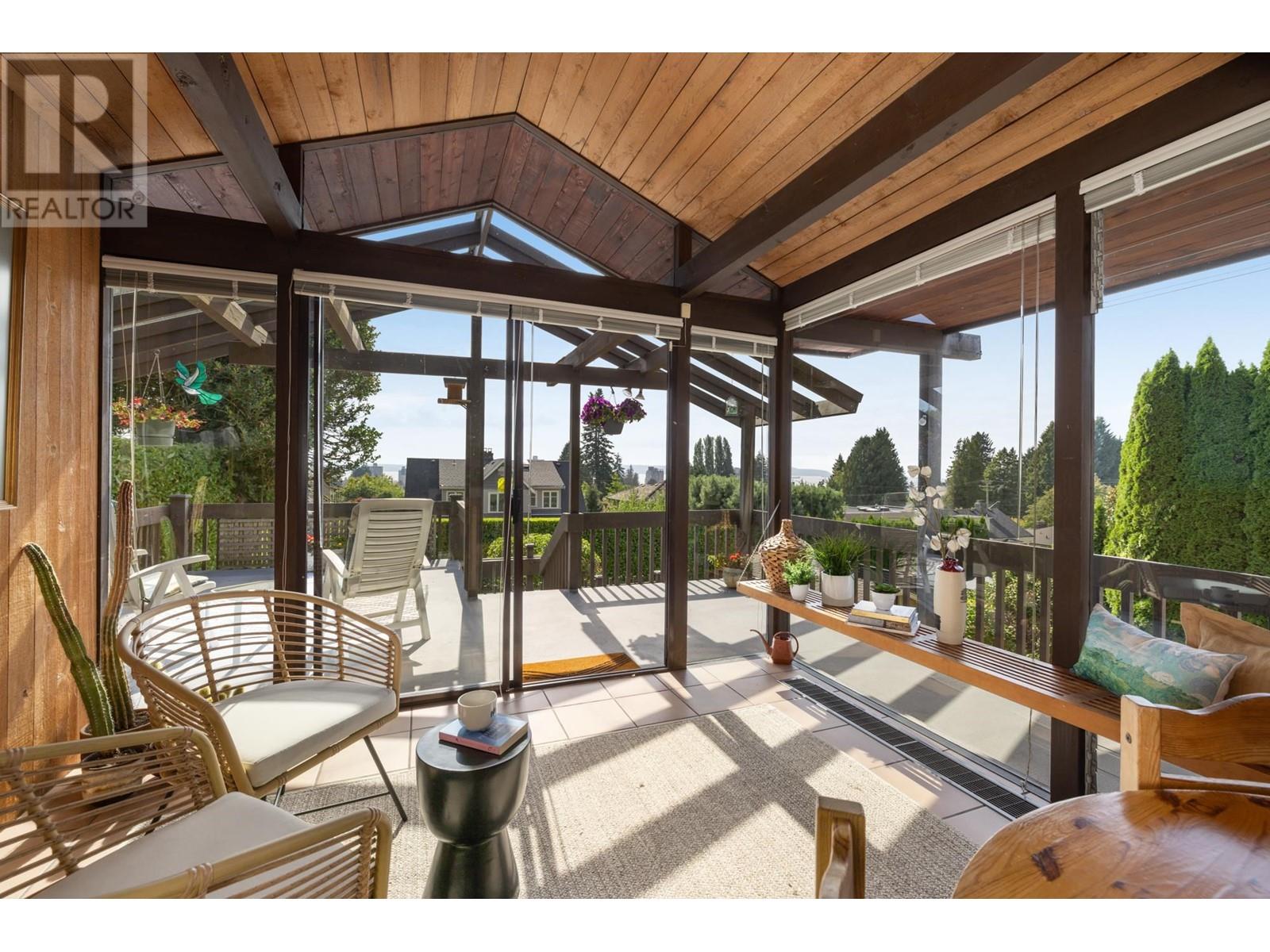 2160 LAWSON AVENUE, west vancouver, British Columbia