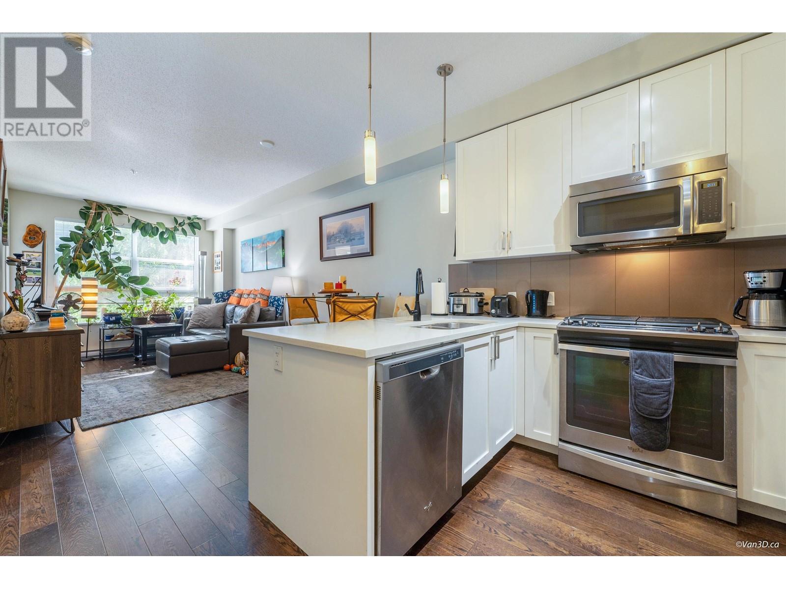 208 12409 Harris Road, Pitt Meadows, British Columbia  V3Y 0E7 - Photo 11 - R2815899