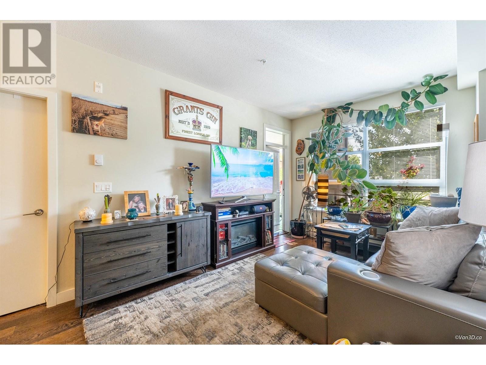 208 12409 Harris Road, Pitt Meadows, British Columbia  V3Y 0E7 - Photo 16 - R2815899