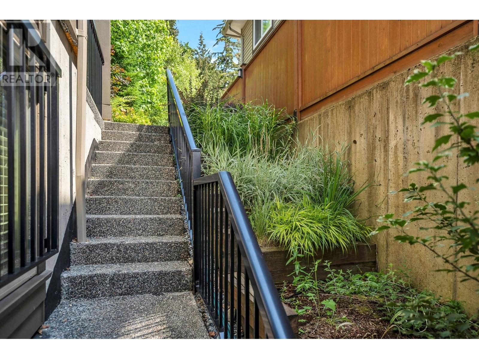 13502 Balsam Street, Maple Ridge, British Columbia  V4R 0E2 - Photo 39 - R2816094