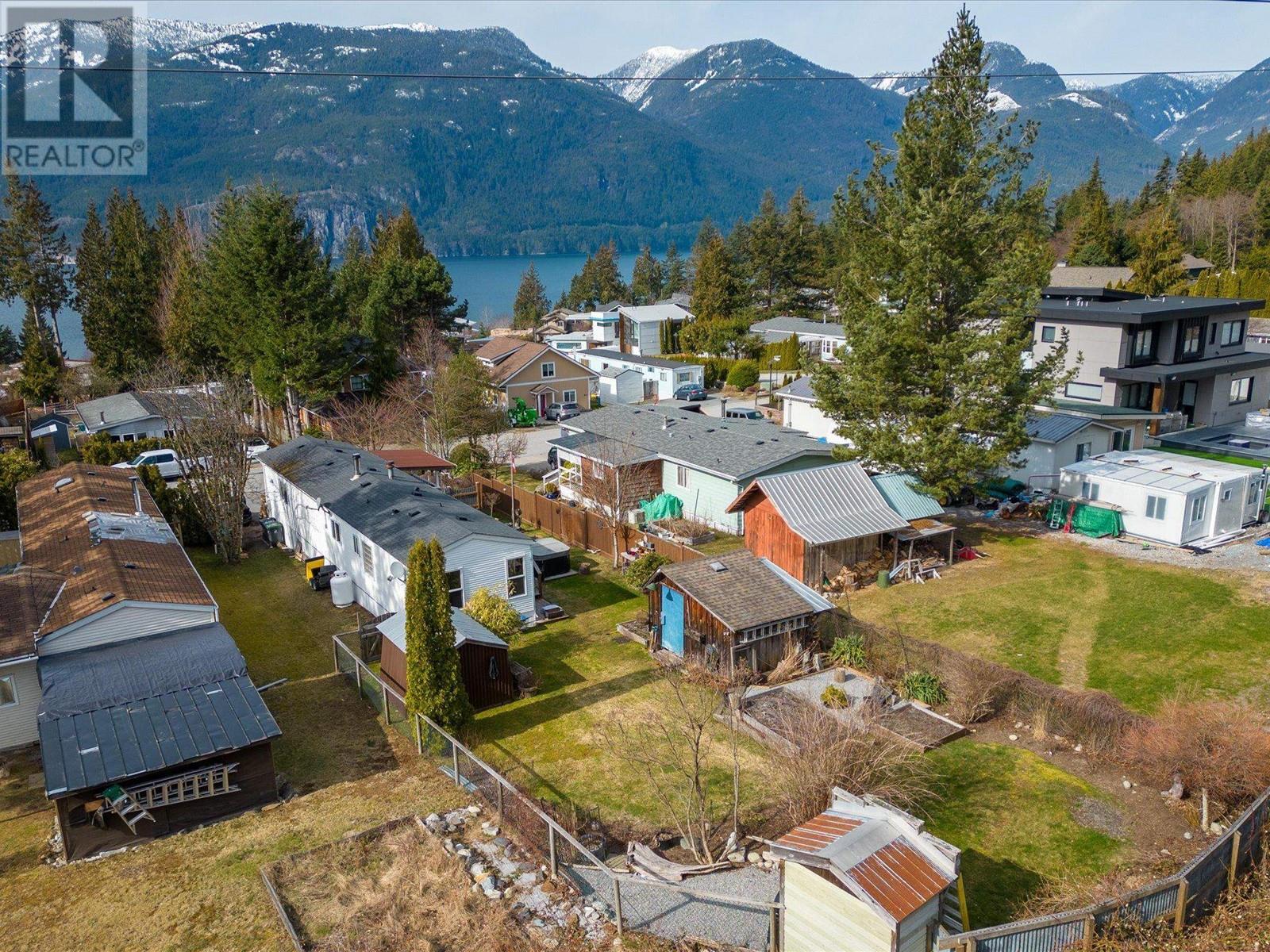 833 Britannia Way, Britannia Beach, British Columbia  V8B 1J2 - Photo 30 - R2816102