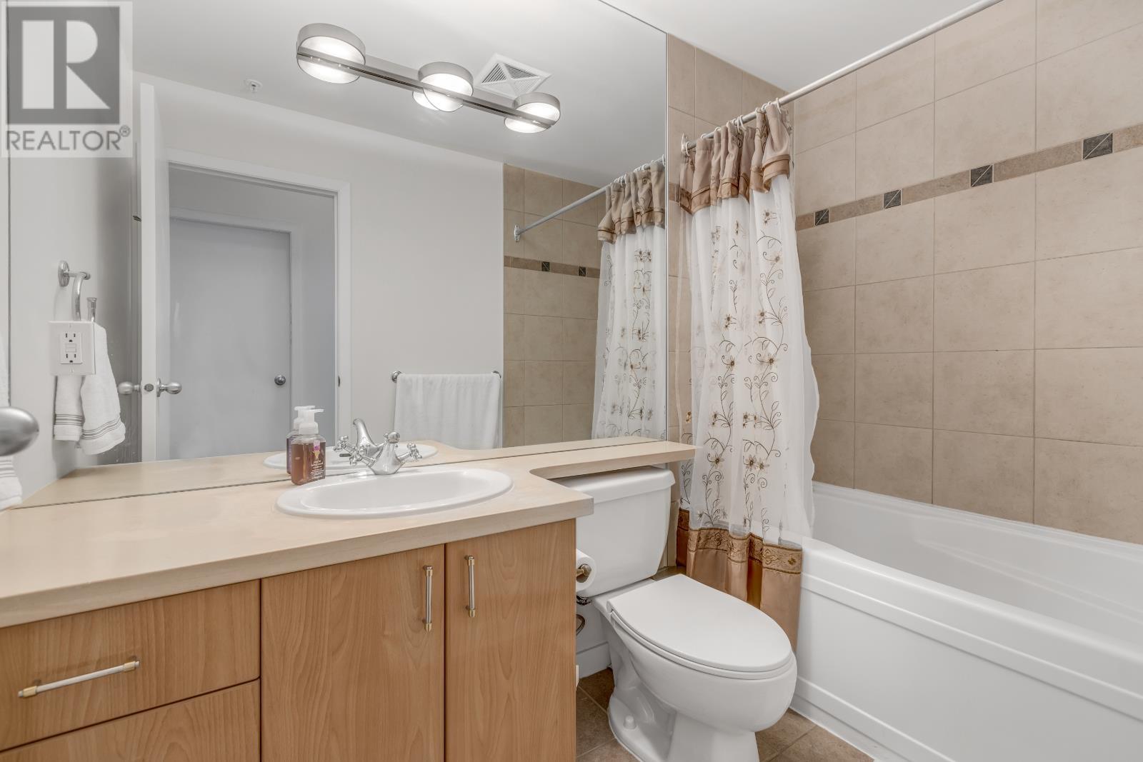 2503 1077 Marinaside Crescent, Vancouver, British Columbia  V6Z 2Z5 - Photo 23 - R2778593