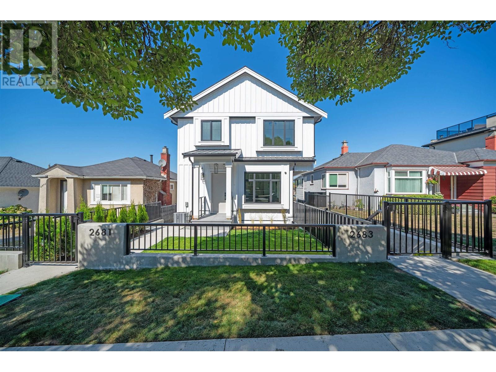 2683 E 4TH AVENUE, vancouver, British Columbia