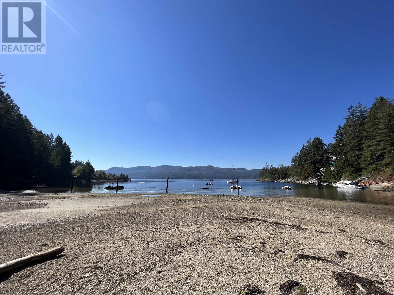 Lot 19 Tuwanek Place, Sechelt, British Columbia  V7Z 0P4 - Photo 17 - R2816225