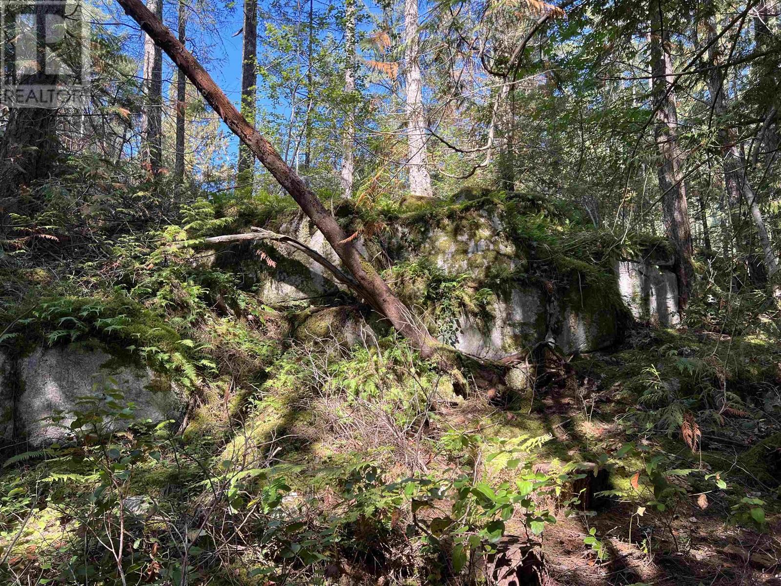 Lot 19 Tuwanek Place, Sechelt, British Columbia  V7Z 0P4 - Photo 8 - R2816225