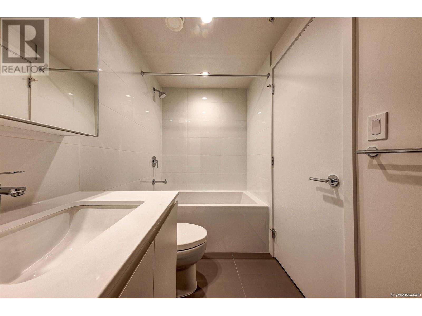 1908 3833 Evergreen Place, Burnaby, British Columbia  V3J 0H7 - Photo 14 - R2816219
