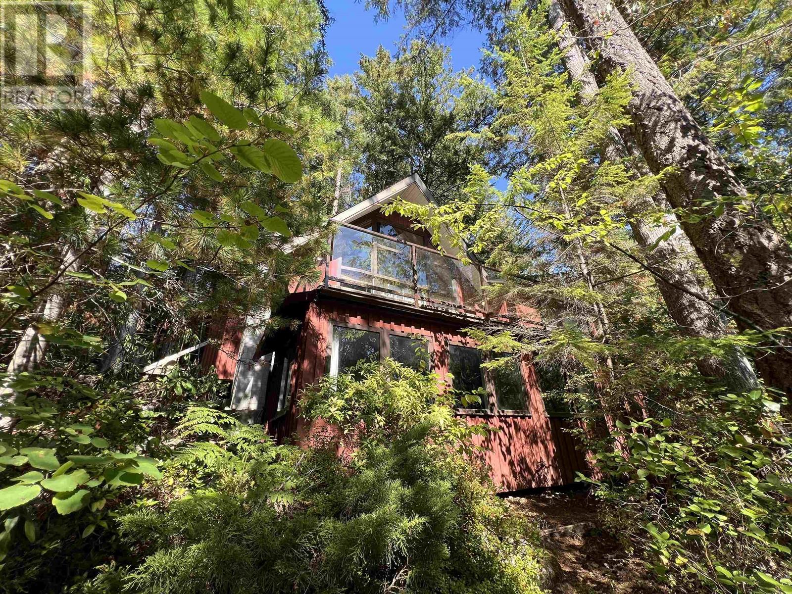 7547 Sechelt Inlet Road, Sechelt, British Columbia  V7Z 0C6 - Photo 33 - R2816222
